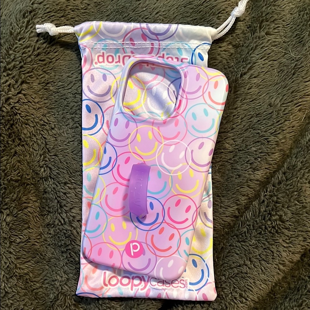 iPhone 13 Pro Loopy Case Smiley